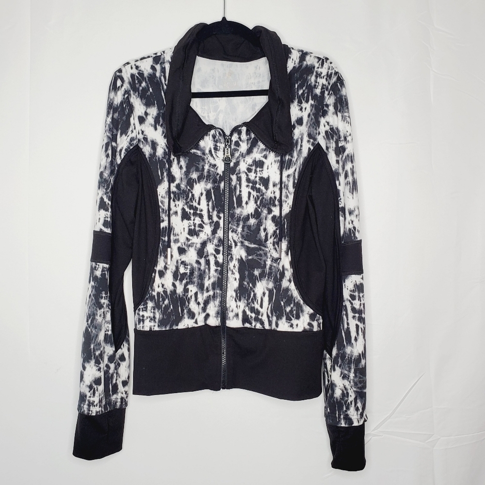 XCVI Movement Zip Front Jacket Size XL Marble Print Stretch High Neck Active
